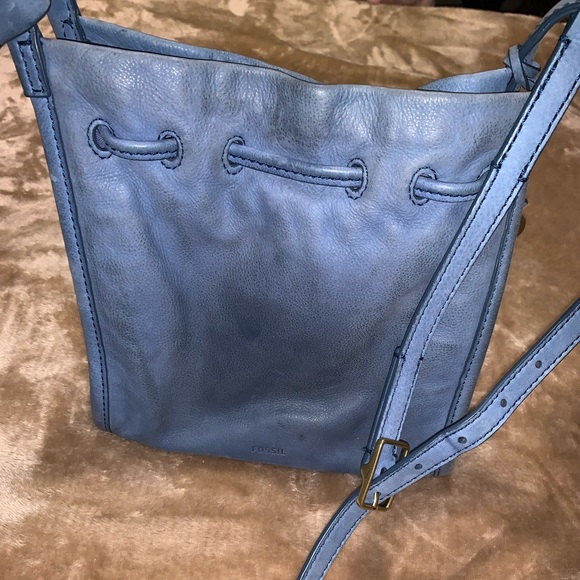 Fossil Crossbody - Picture 3 of 4